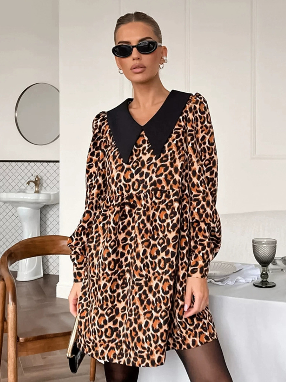 Forever 21 Leopard Print Long Sleeve Waist Cinching A-Line Dress Fall Winter